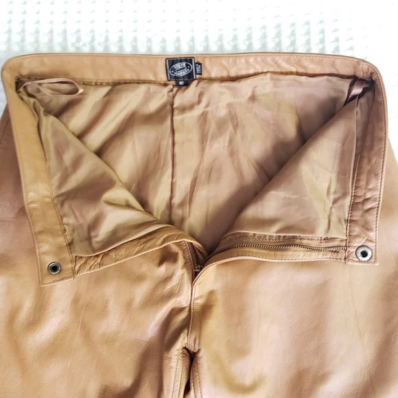 STEVE MADDEN vintage high waisted flare leg leather pants 10 - Picture 5 of 9